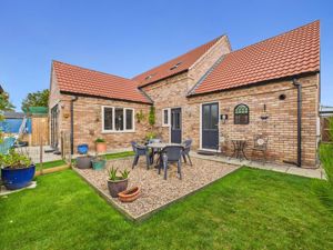 Seating and Garden- click for photo gallery